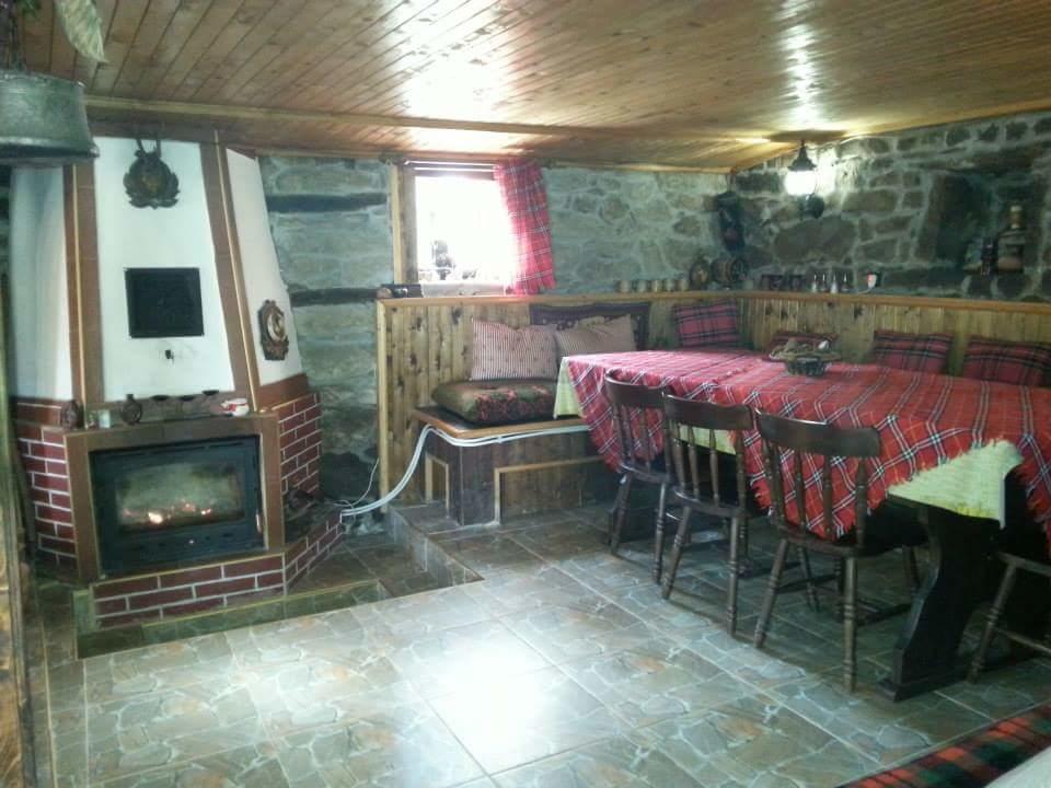 Къща За Гости Ножери Treavna Exterior foto